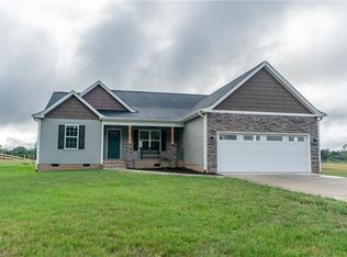 1605 Stone Mountain Rd, Stoneville, NC 27048