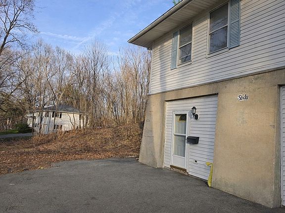 4th image of 60 Hampton Knolls Rd