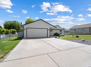 317 SW 13th Pl, Hermiston, OR 97838