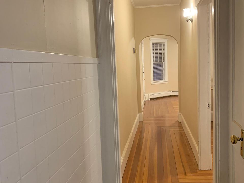1st image of 219 Loring Ave #1