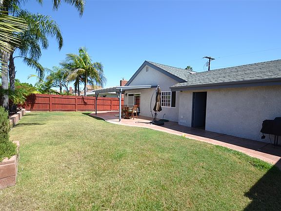 4th image of 4402 Mount Alifan Dr