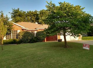 1218 Hampton Dr, Forney, TX 75126