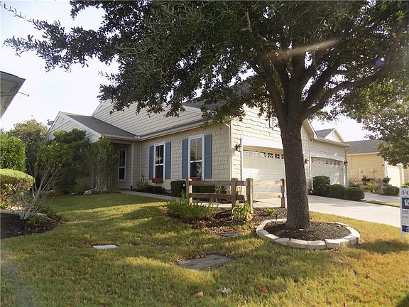 3rd image of 302 Portsmouth Dr