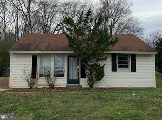 5514 Linnean St, Alexandria, VA 22303