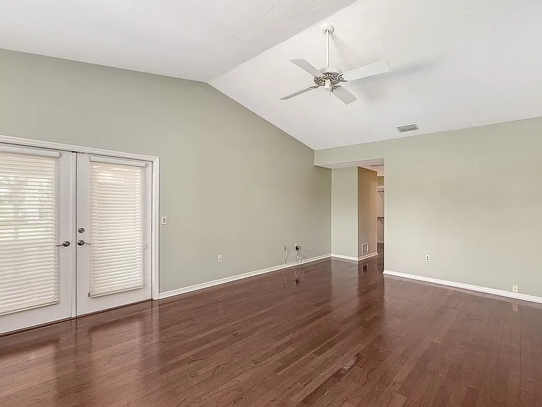 4072 Penshurst Park — Photo 22