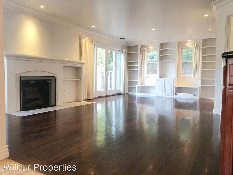 1st image of 1035-1037 Florence Ln