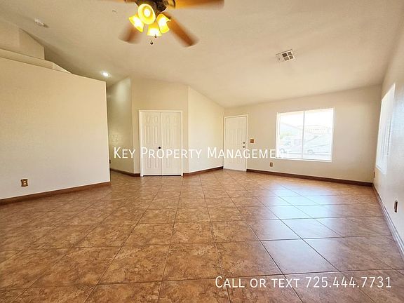 4th image of 424 Banyon Wood St