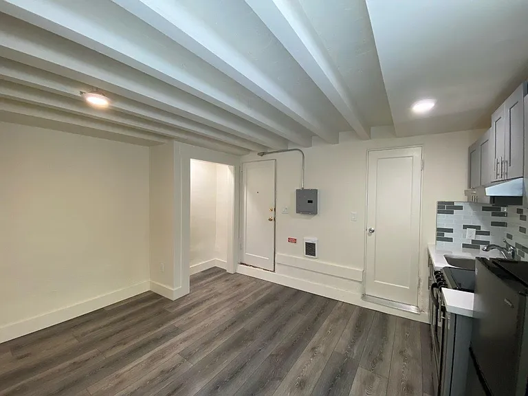 2312-14 Ellsworth Street — Photo 26