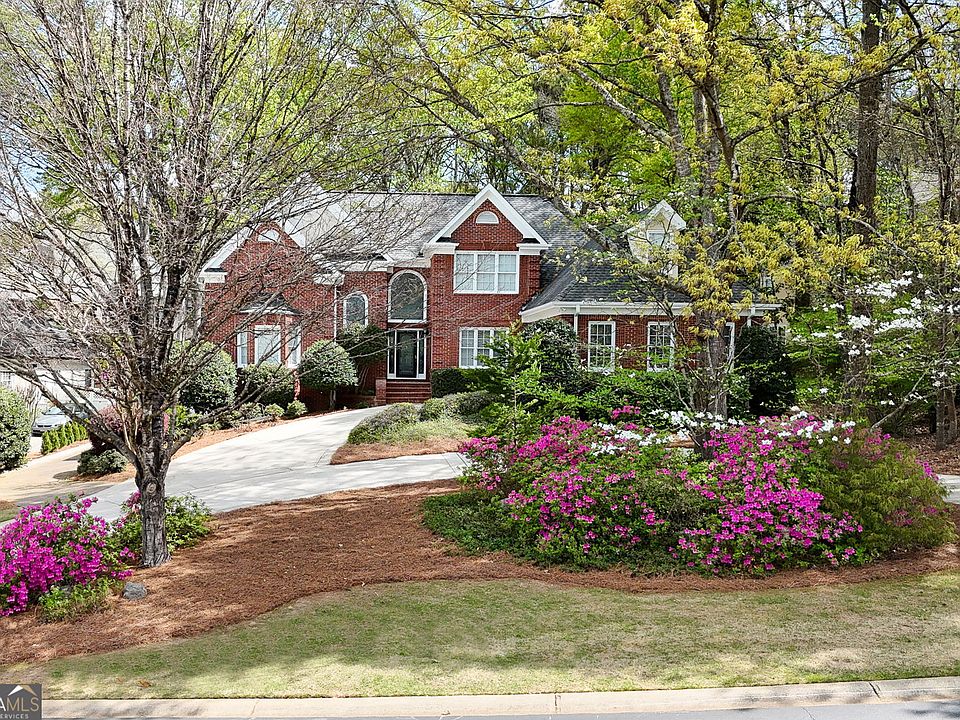 1st image of 206 Montrose Dr