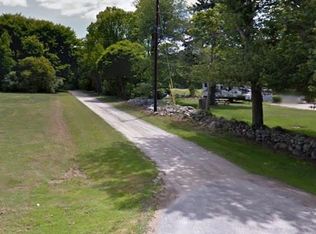 4 W Hill Ln, Little Compton, RI 02837