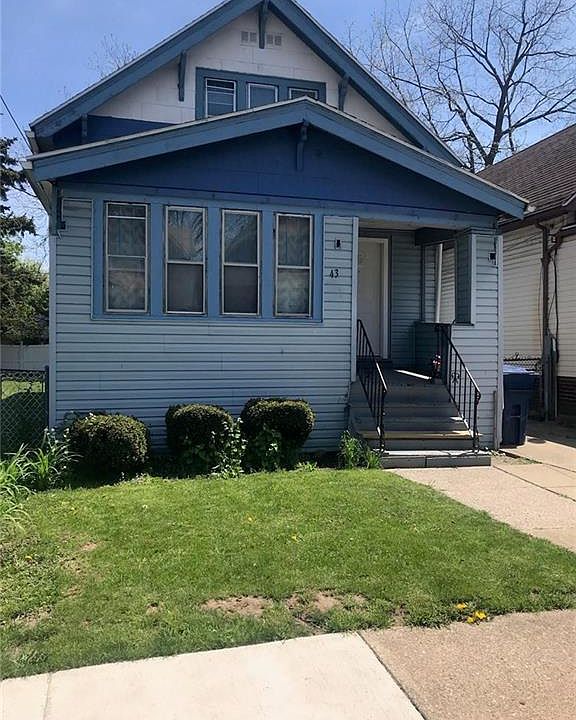 1st image of 43 Birch Pl