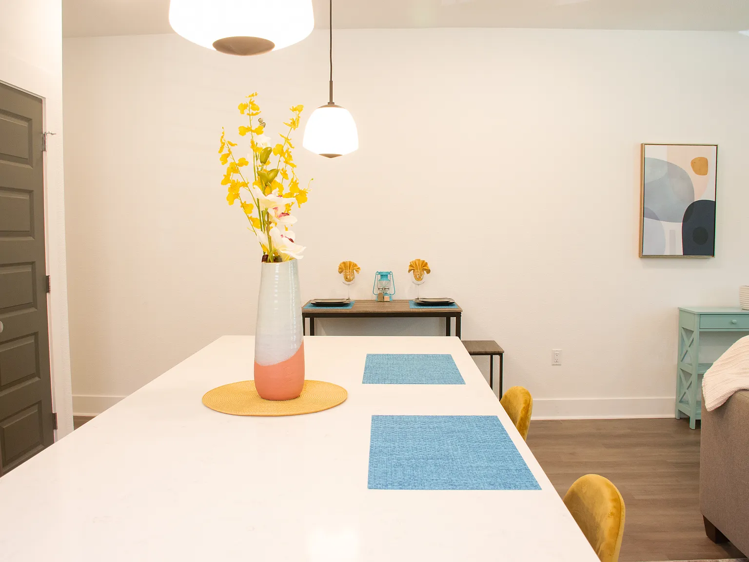 2 bed, 1218 sqft, $2,150 — Photo 4