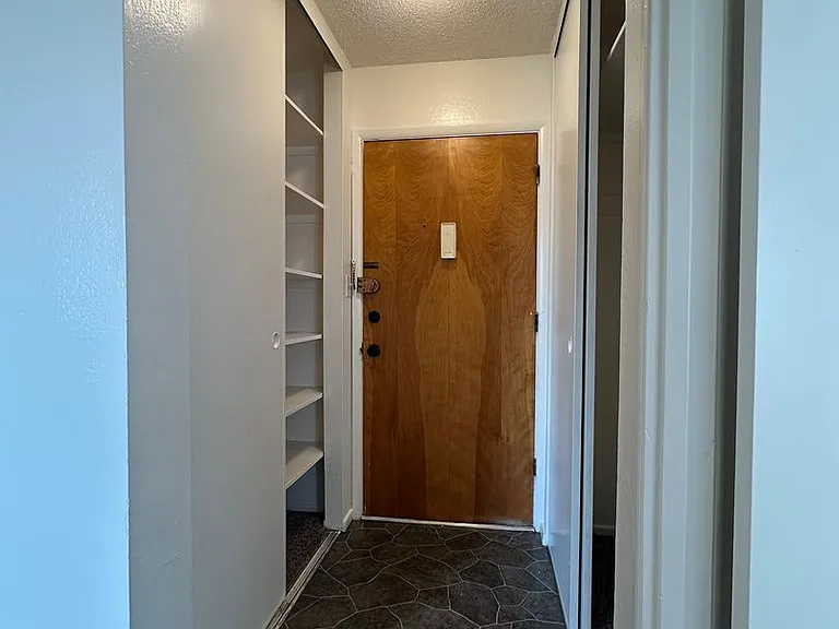 810 Mill St — Photo 7