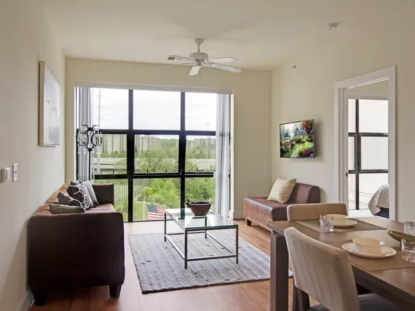 200 S Peyton St #Id1395504p, Alexandria, VA 22314