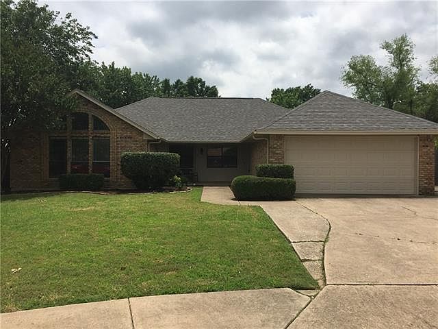 1st image of 1101 Prairie Creek Pl
