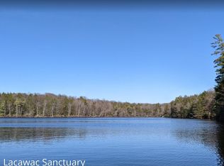 Stillwater Dr #7, Newfoundland, PA 18445