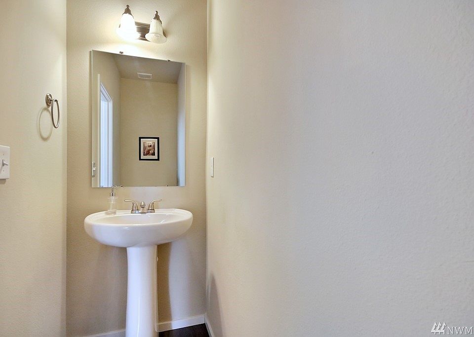 2nd image of 14720 55th Avenue Ct E