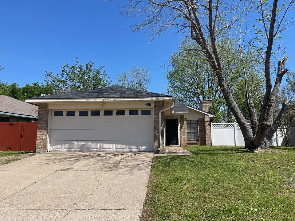 1st image of 409 Lantana Dr