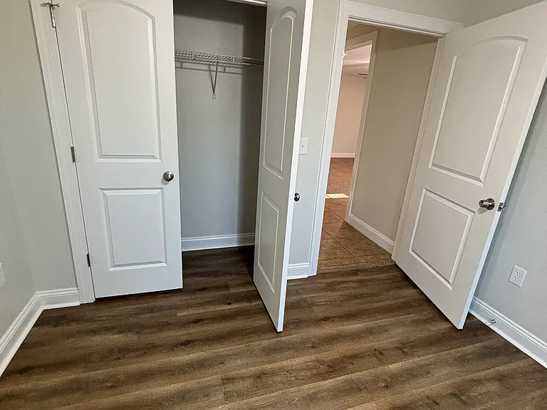 4104 Mulligan Manor Ln #B — Photo 4