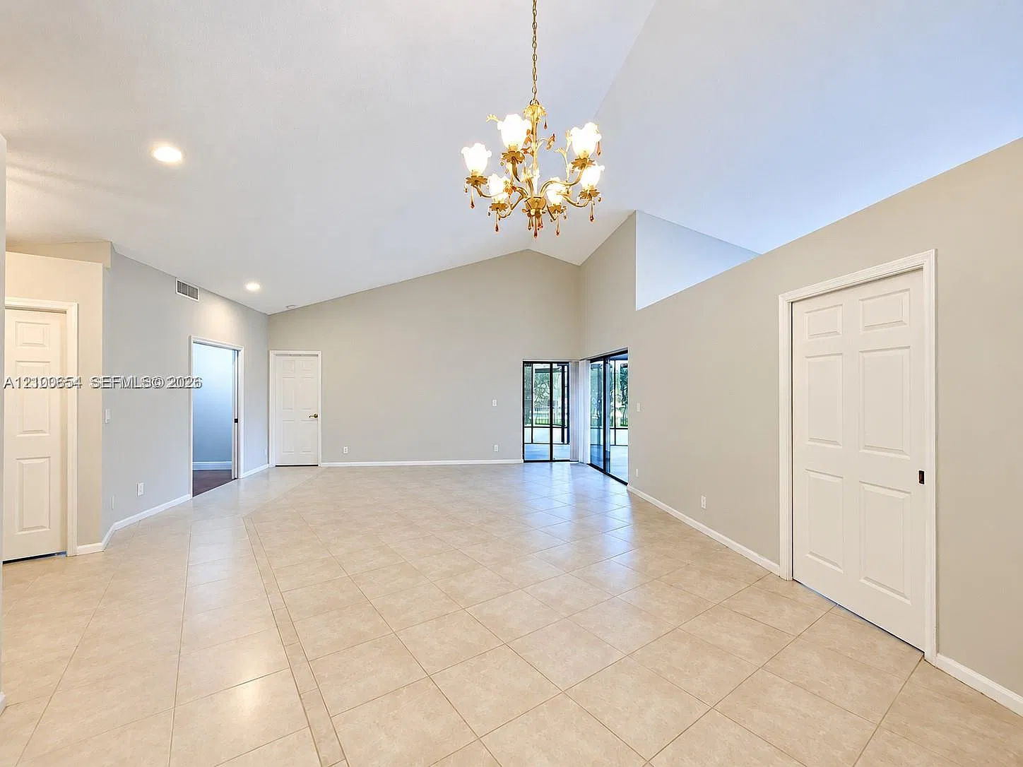 Jacaranda Parcel 108 — Photo 3
