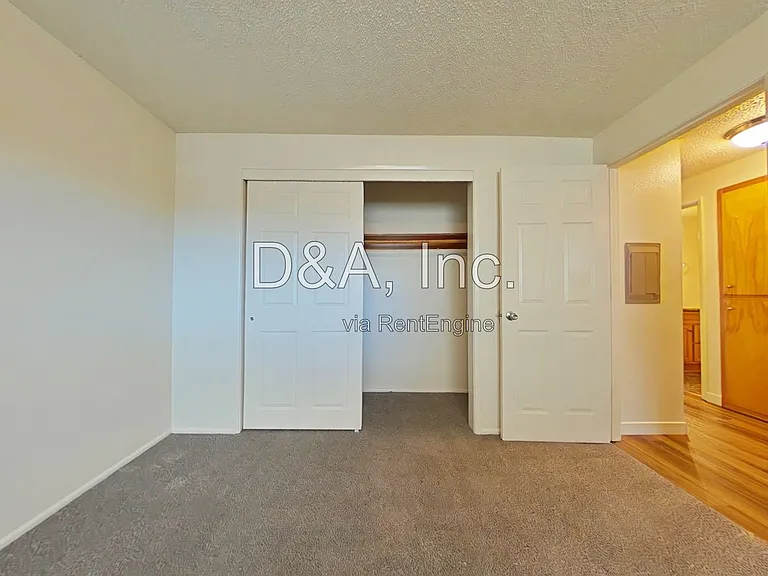 2201 NW Grant Ave #7 — Photo 8