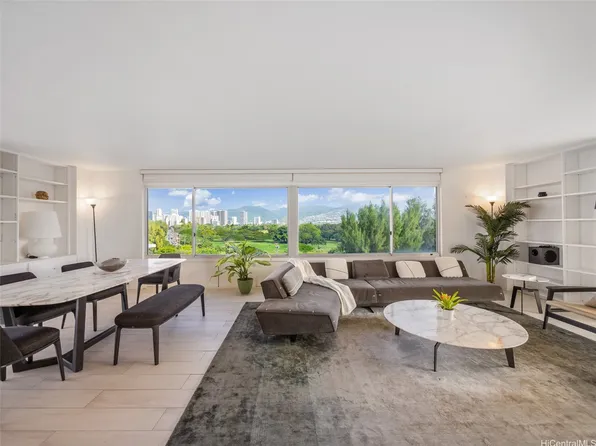 2969 Kalakaua Ave APT 505, Honolulu, HI 96815
