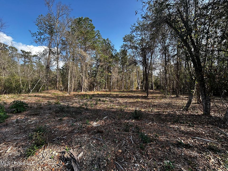 1st image of 0 Lakeside Dr Lot 105
