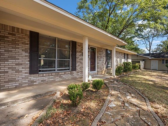 5th image of 3104 Kathleen Dr