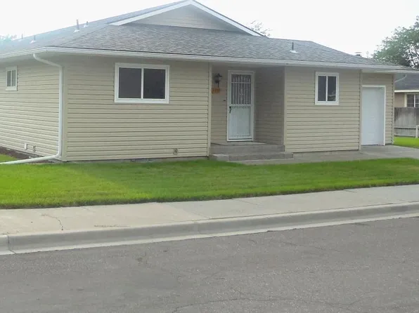 1111 Starfire St, Twin Falls, ID 83301