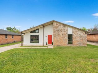 1413 Northview Dr, Angleton, TX 77515