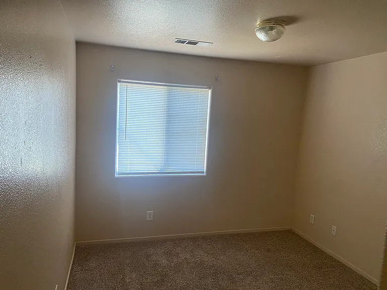 2602 E Skyview Ave — Photo 13