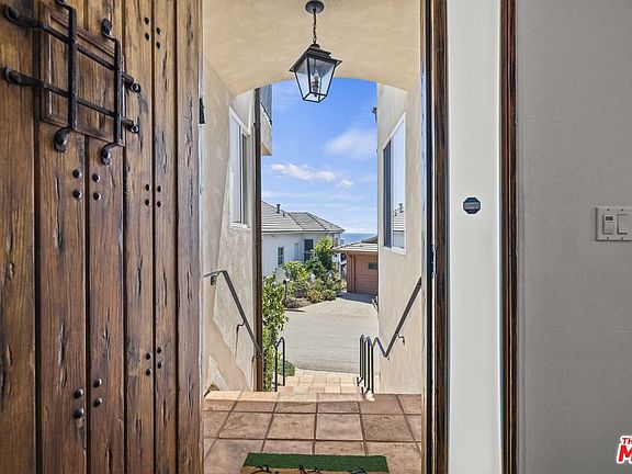 3rd image of 17711 Revello Dr