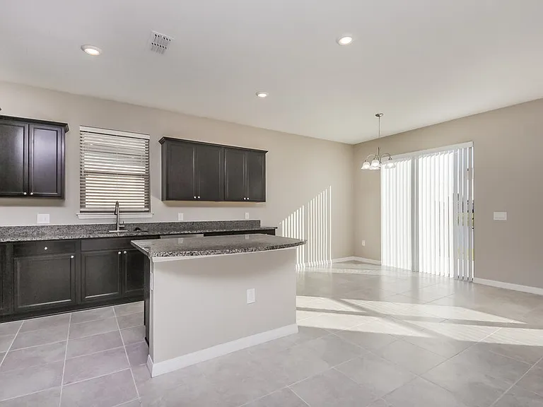 1880 Cayman Cove Cir — Photo 8