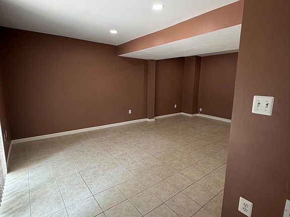 5th image of 14397 Madrigal Dr