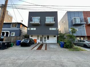 9224 35th Ave SW #A, Seattle, WA 98126