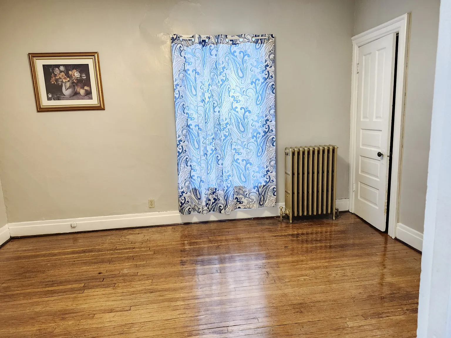 1 bed, 1100 sqft, $1,275 — Photo 2