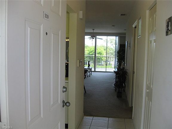 5th image of 14931 Park Lake Dr APT 309