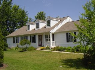 9196 Willowbrook Ct, Olmsted Falls, OH