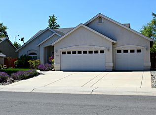 542 Castenda Dr, Redding, CA 96003