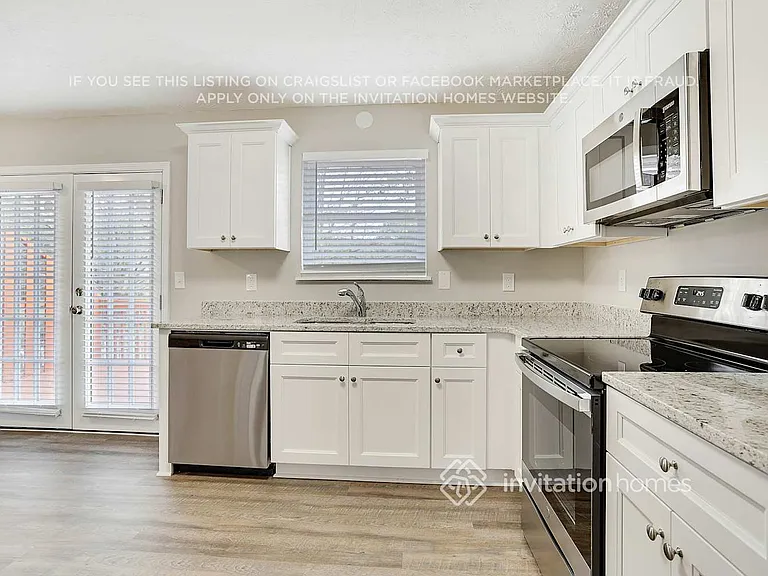 1114 Westchester Dr SW — Photo 11