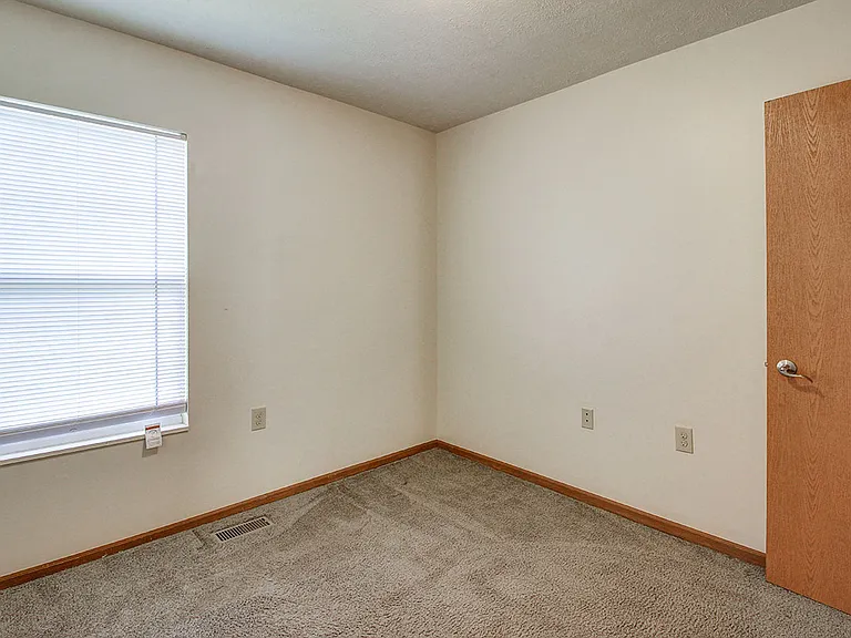 Floor plan 2 bedroom