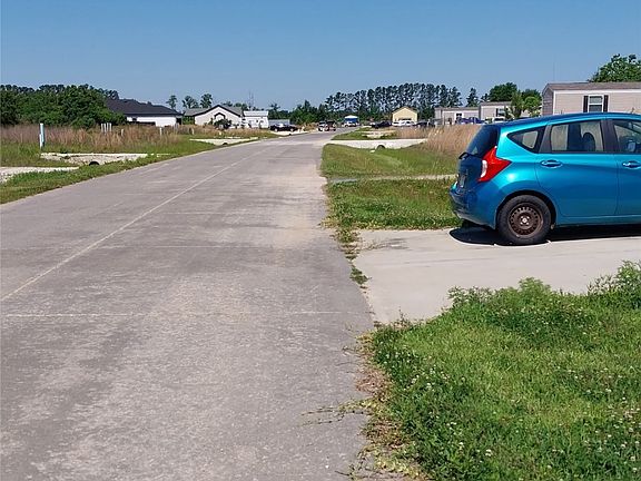 3rd image of 1707 Road 5729