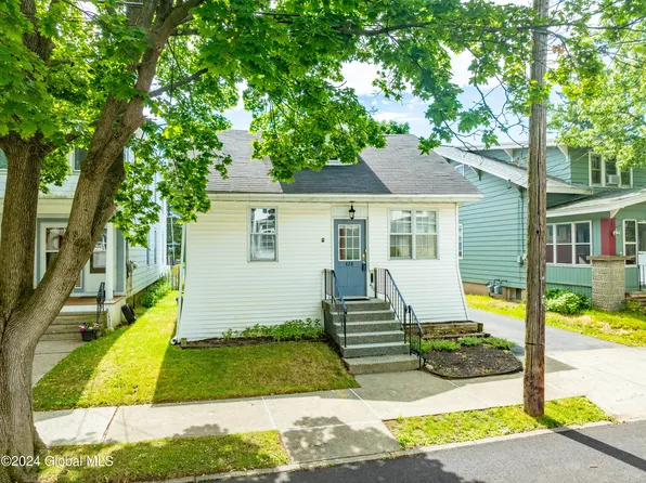 428 7th Avenue, Watervliet, NY 12189