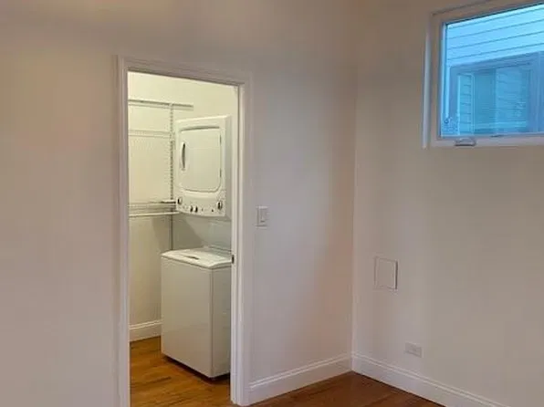 1549 N Wells St APT 3R, Chicago, IL 60610