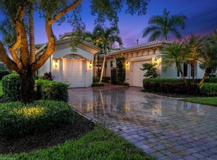 18172 Lagos Way, Naples, FL 34110