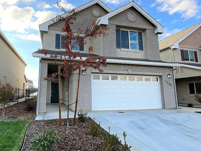 2648 Brooklyn Ln — Photo 1
