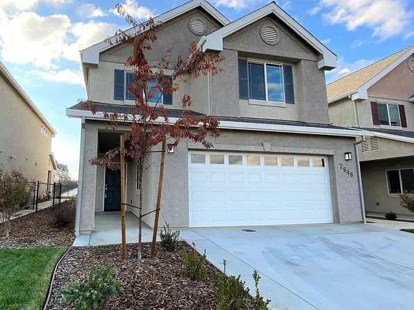2648 Brooklyn Ln, Redding, CA 96003