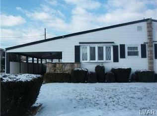 1575 Livingston St, Bethlehem, PA 18017