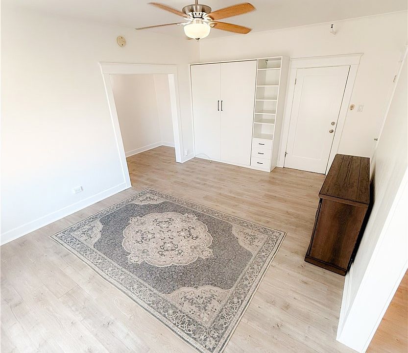 1st image of 325 W 3rd St Unit 507