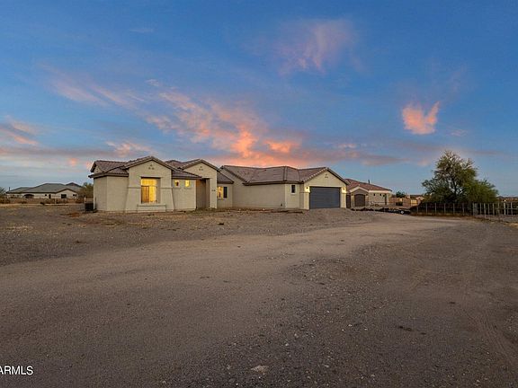 2nd image of 16747 W Wildflower Dr